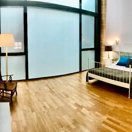 Apartamento Loft Con Piscina - Bodega Loft Xeres شقة *