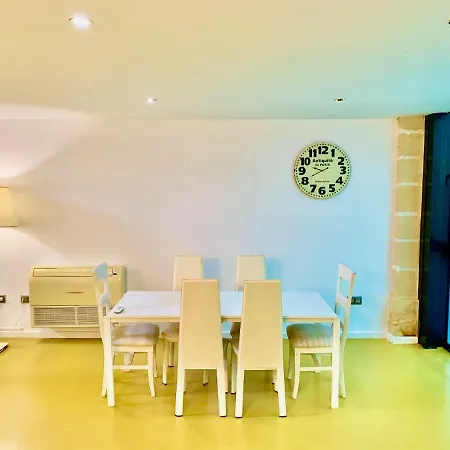 Apartamento Loft Con Piscina - Bodega Loft Xeres شقة جيريز